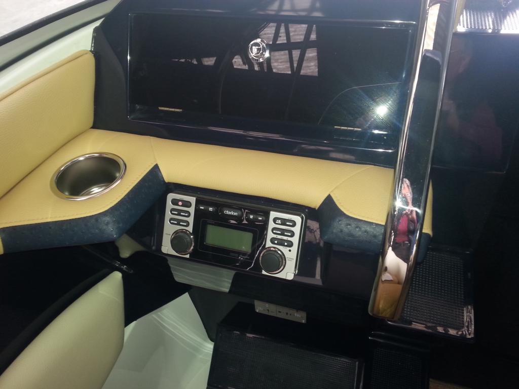 Viper 223 Toxxic mit LP am Bodensee