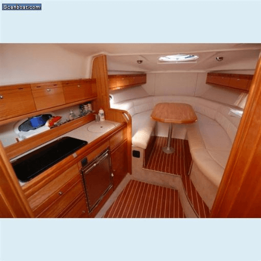 Bavaria 30 Sport Kabine unten1