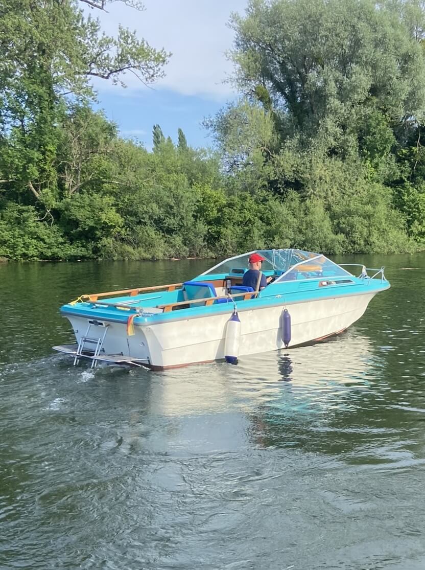Mossig GT-700 BJ. 1975 mit Bodenseezulassung 08/2026 inkl. Trailer IMG_3055