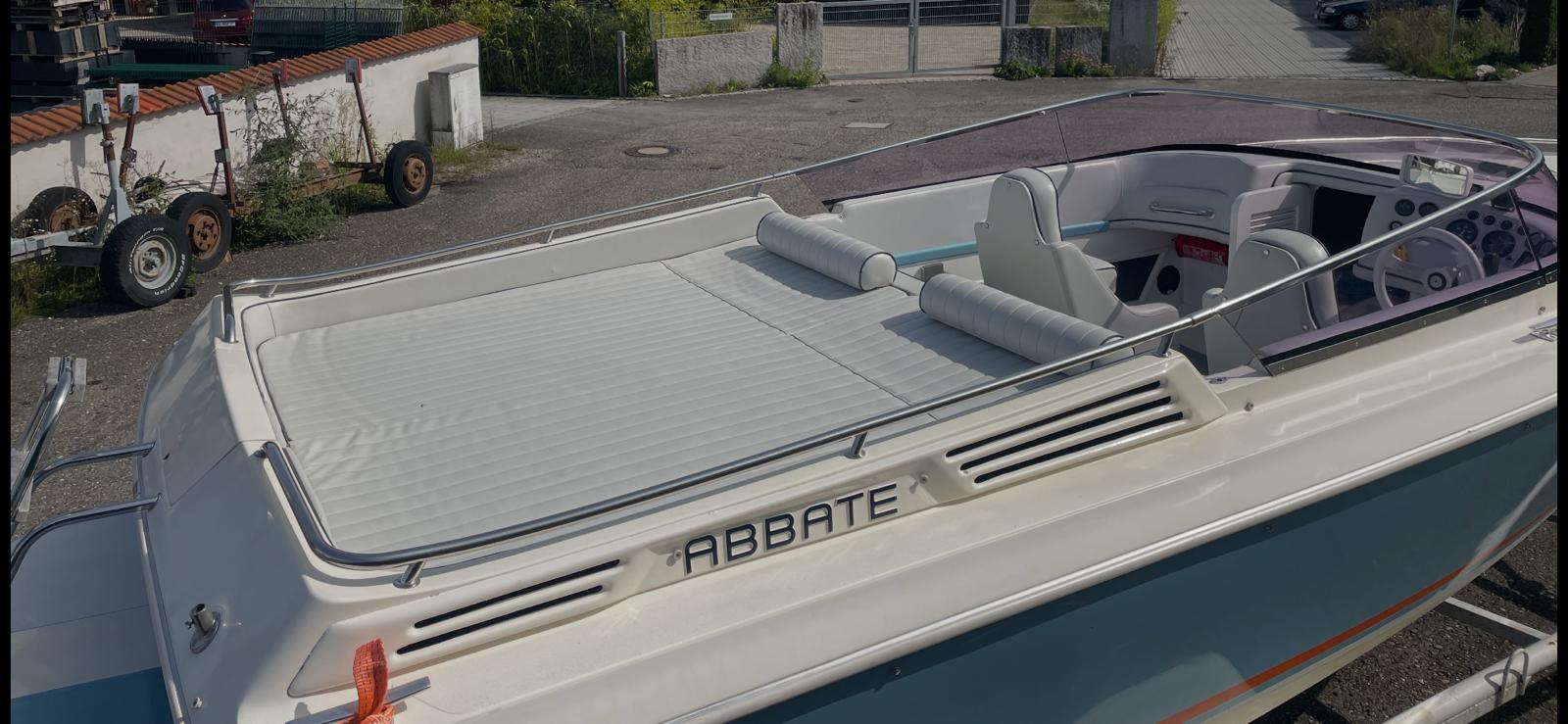 7047c1f3-3b26-40d5-a969-54a216aaf825