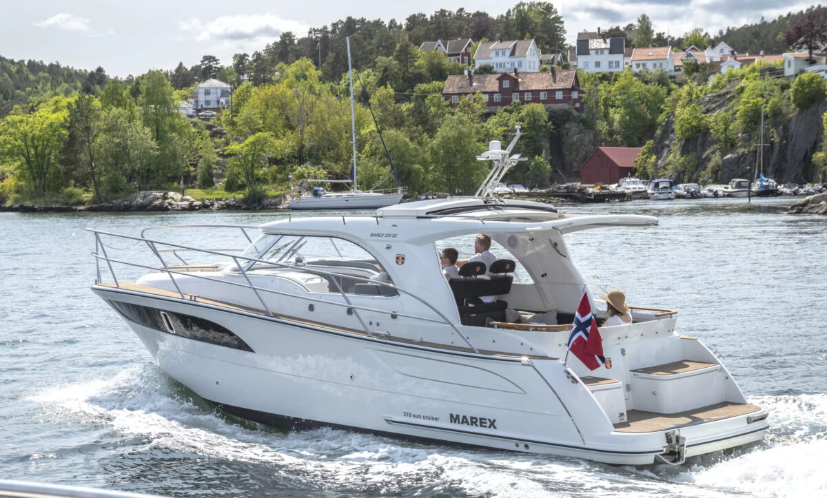 Marex 310 Sun Cruiser 