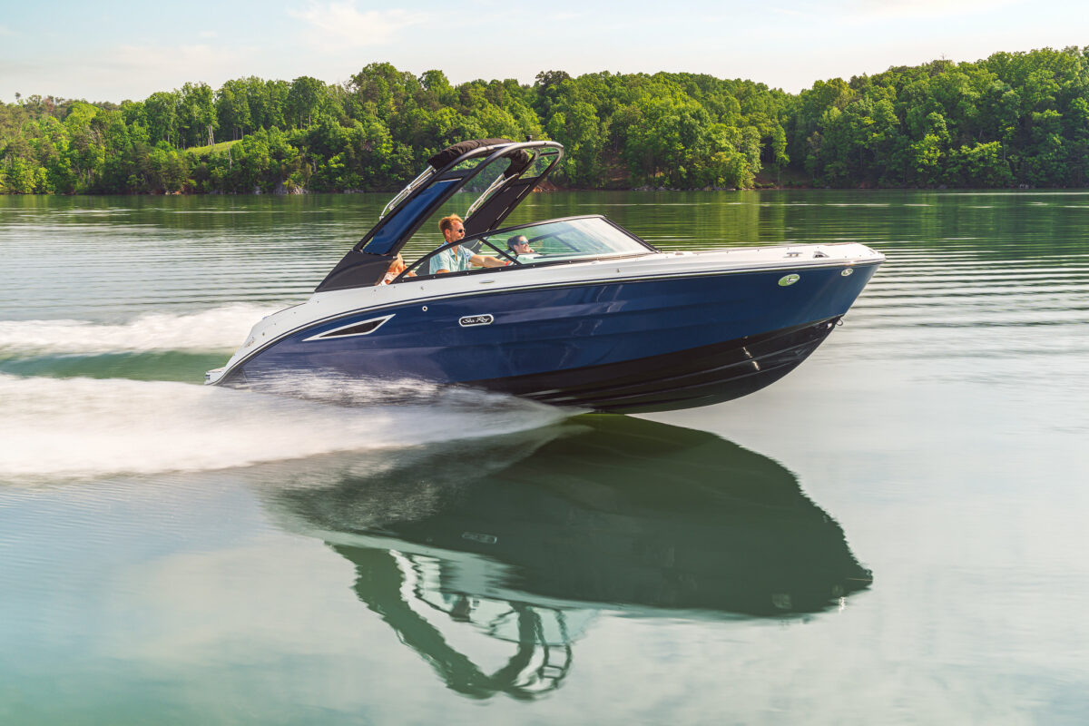 Sea Ray SDX230E & Trailer mit LIEGEPLATZ (NEU auf Bestellung) 