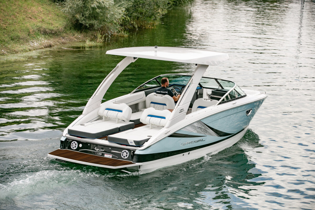 Regal LS6 Surf BOOT-ABO 