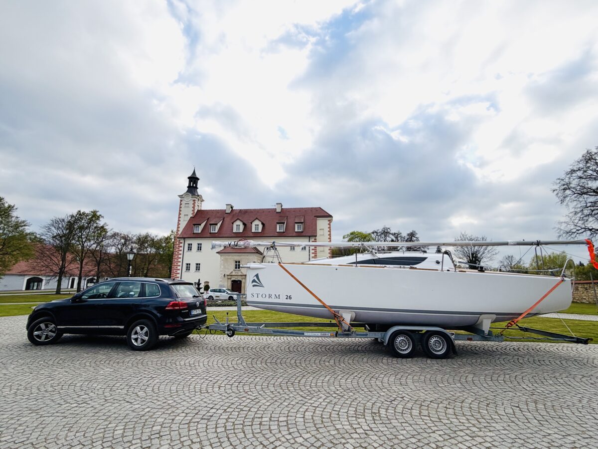 Storm26 el. Hubkiel neuwertig mit luxuriöser Vollausstattung ZZZ4