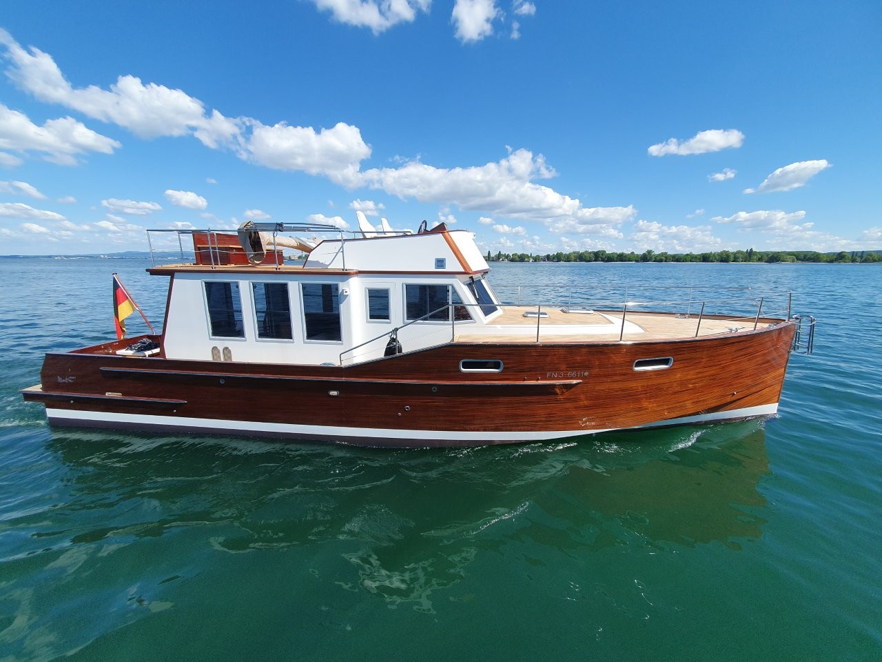 Martin 44 Motoryacht