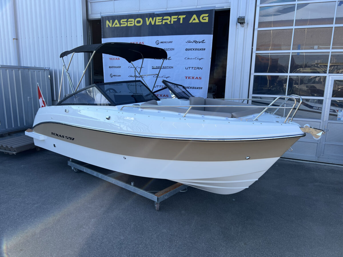 DarekCo TEXAS 597 BOWRIDER
