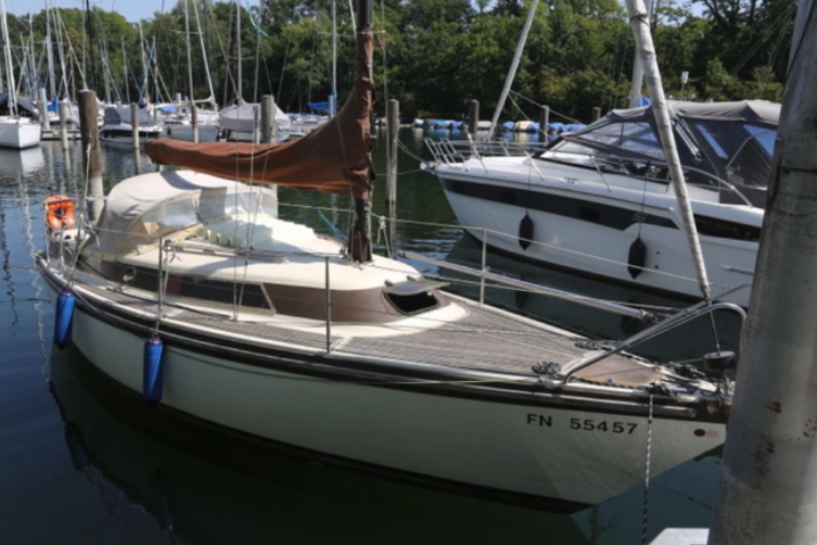 Delanta 78 LS  mit Bodenseezulassung und Hafentrailer Weber N75 Bildschirmfoto 2026-03-18 um 20.29.47