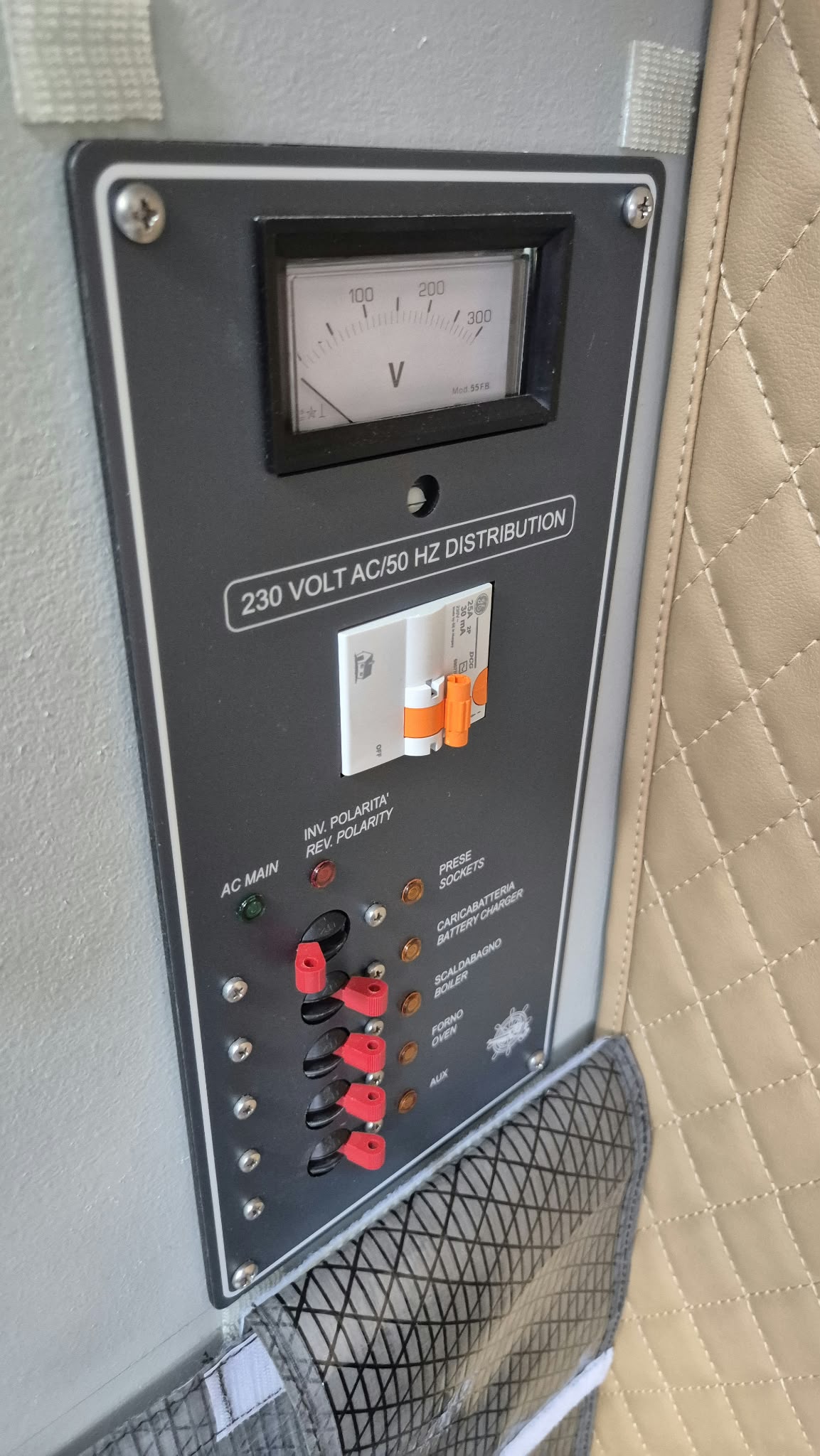 Interieur 230V